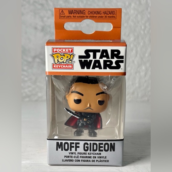 Pocket Pop! Keychain: Star Wars: The Mandalorian Moff Gideon Funko Pop - Picture 4 of 7
